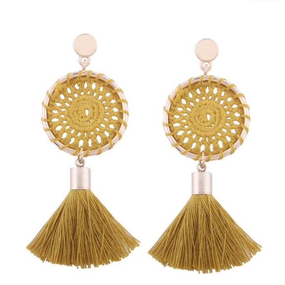 Pierced Knitted Earrings with Tassels - Picture 2 of 3